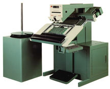 CS-400B Contact Systems through hole cut & clinch insertion machine